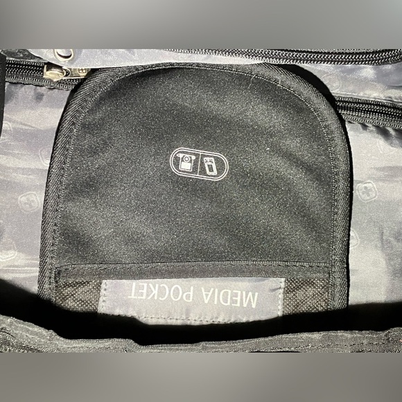 Swiss Army by Wenger Backpack with Signature Consultants Embroidered - Picture 14 of 16